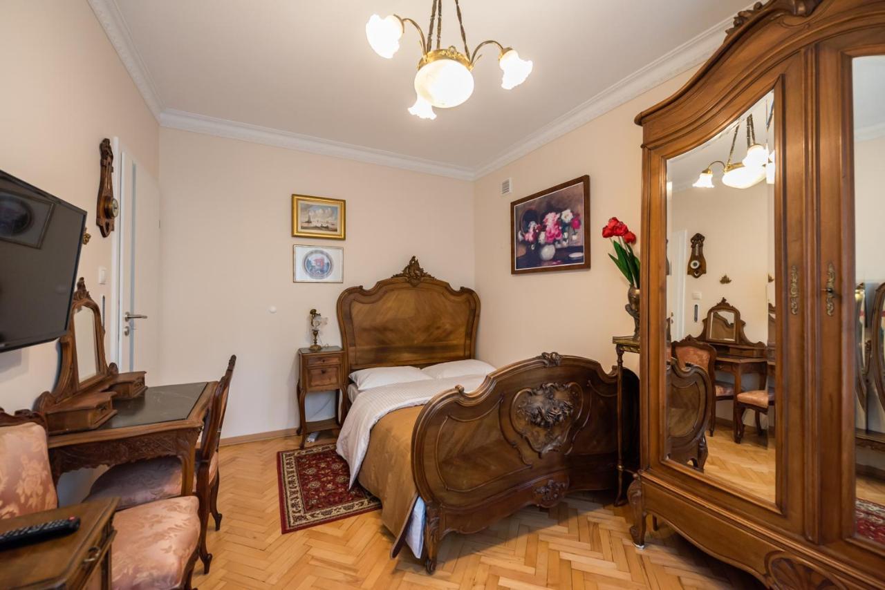 Downtown Antique Apartment 华沙 外观 照片