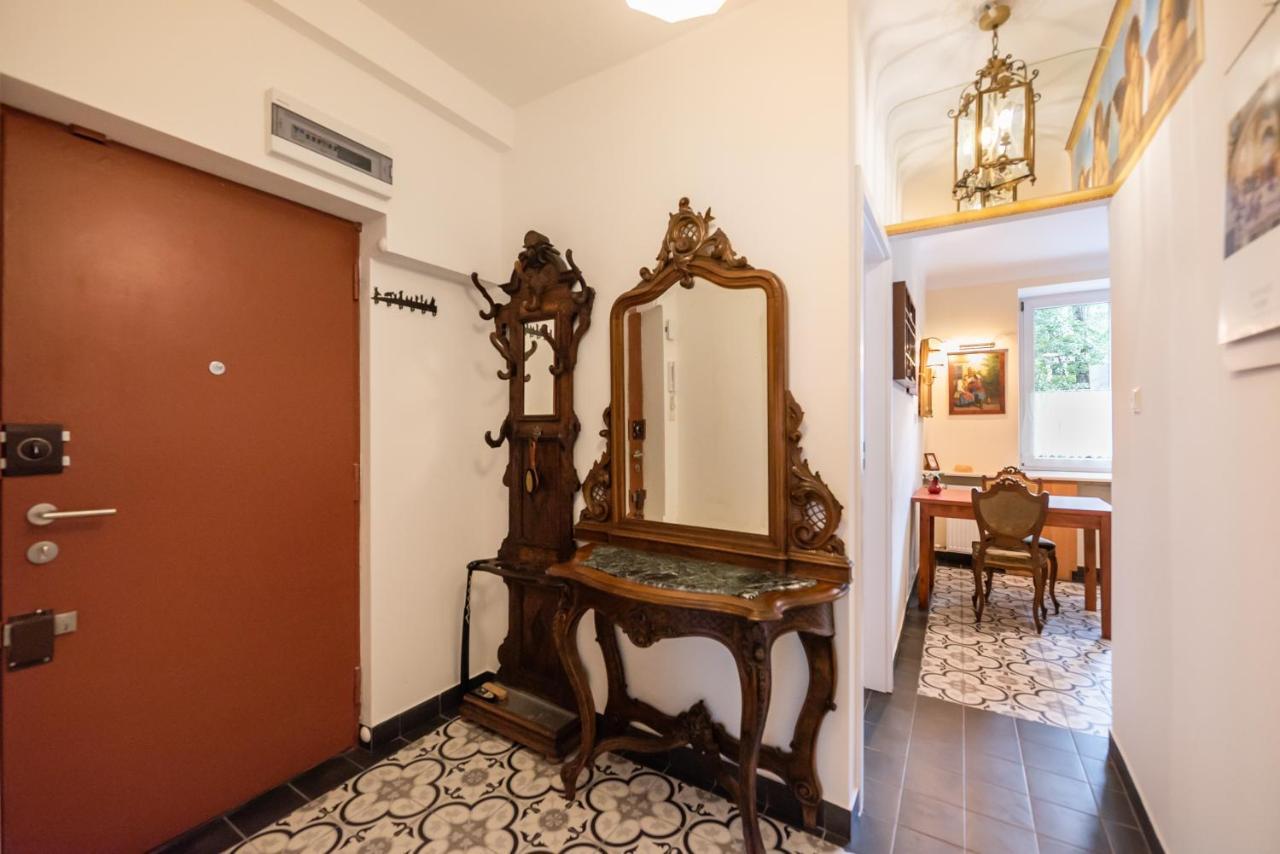 Downtown Antique Apartment 华沙 外观 照片